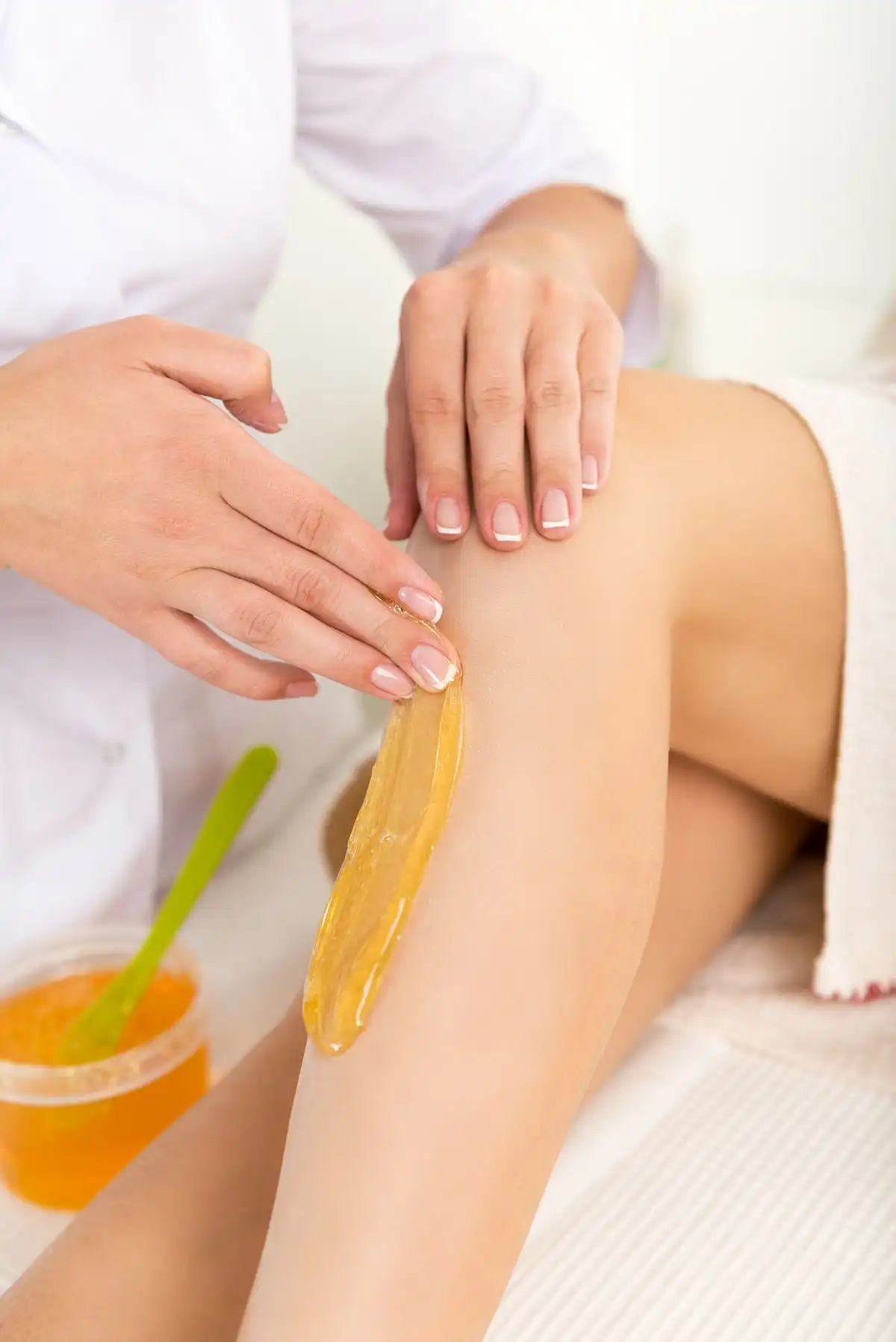 Waxing service image